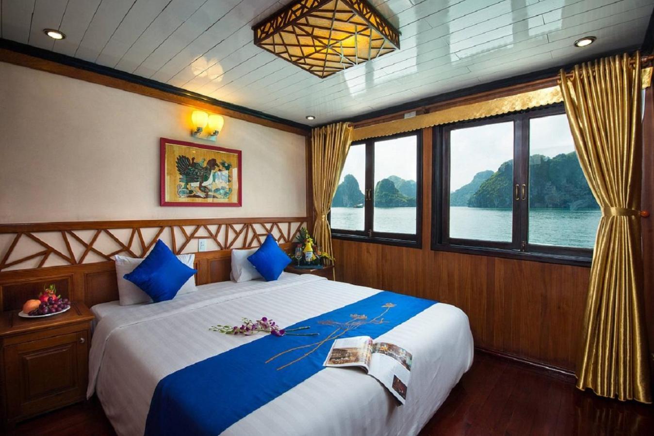 Отель Royal Cruise Halong Bay Халонг Экстерьер фото
